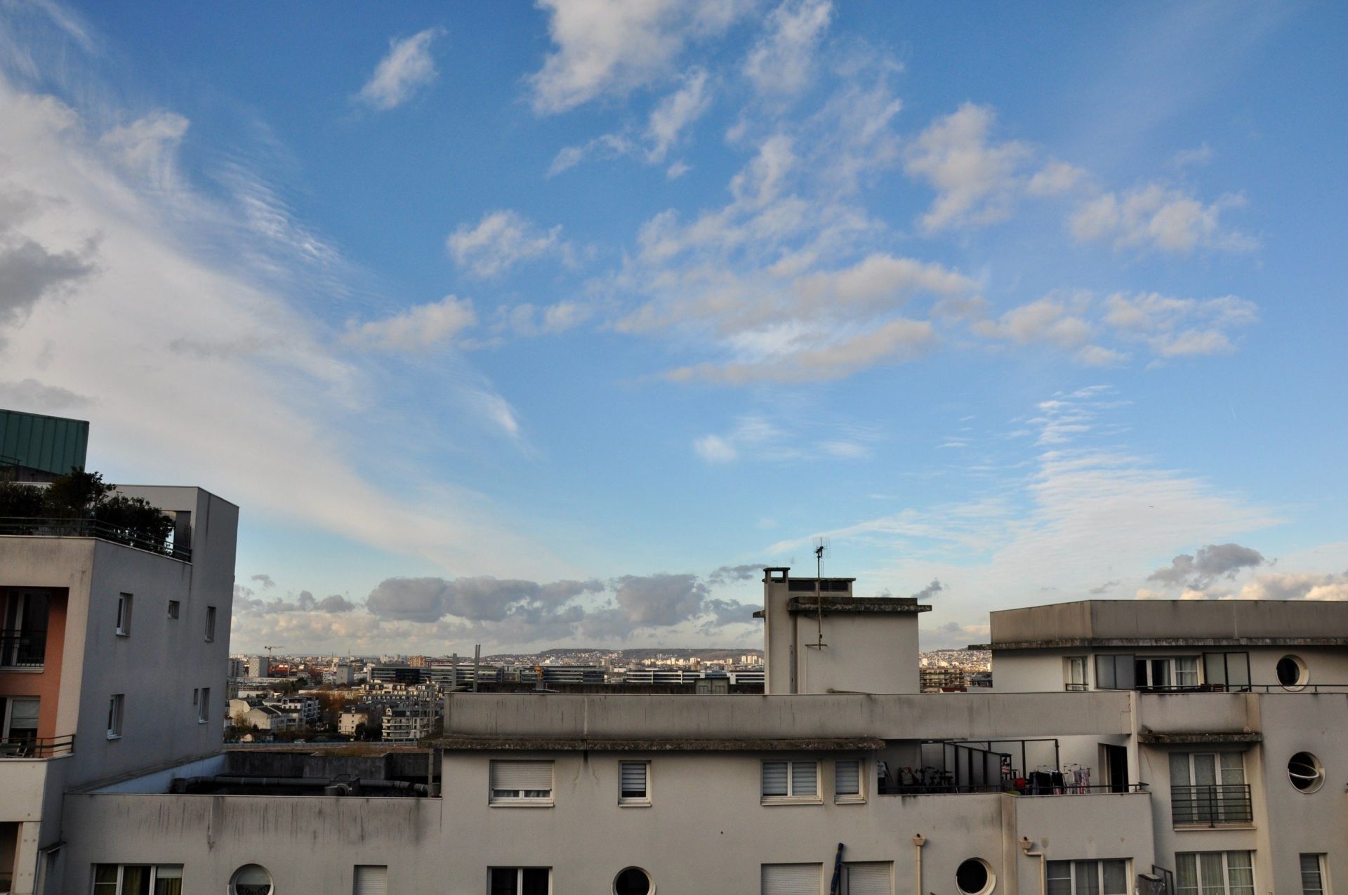 studio en vente sur COURBEVOIE (92400)