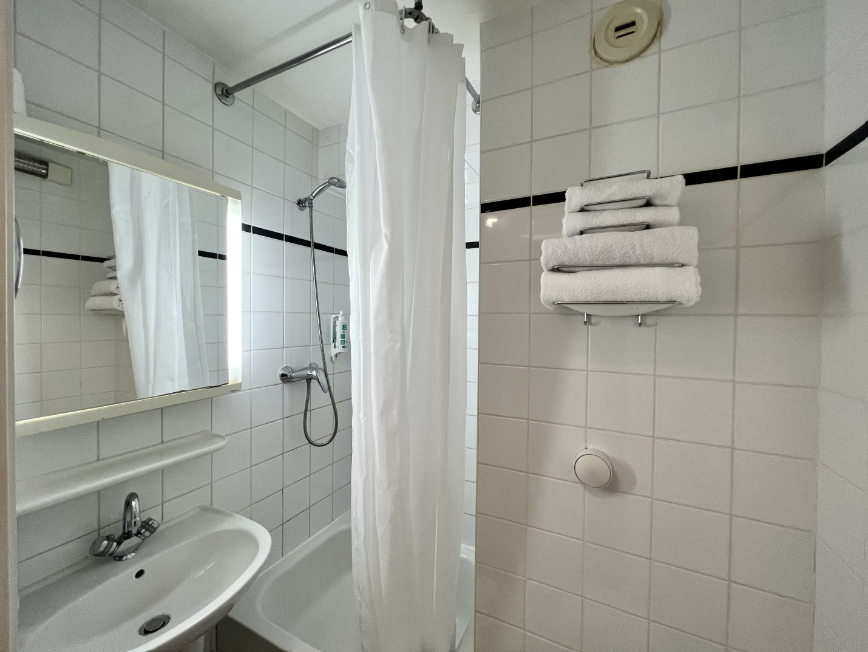 appartement 1 pièce en vente sur COURBEVOIE (92400)