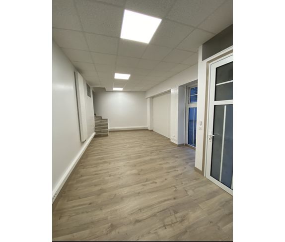 local d'activité 1 pièce en location sur COURBEVOIE (92400)