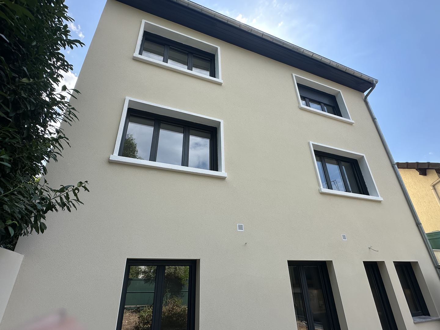 appartement 2 pièces en vente sur L'HAY LES ROSES (94240)
