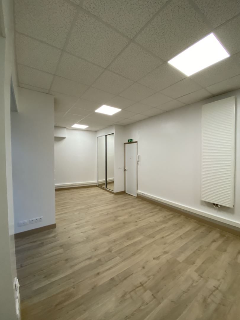 local d'activité 1 pièce en vente sur COURBEVOIE (92400)
