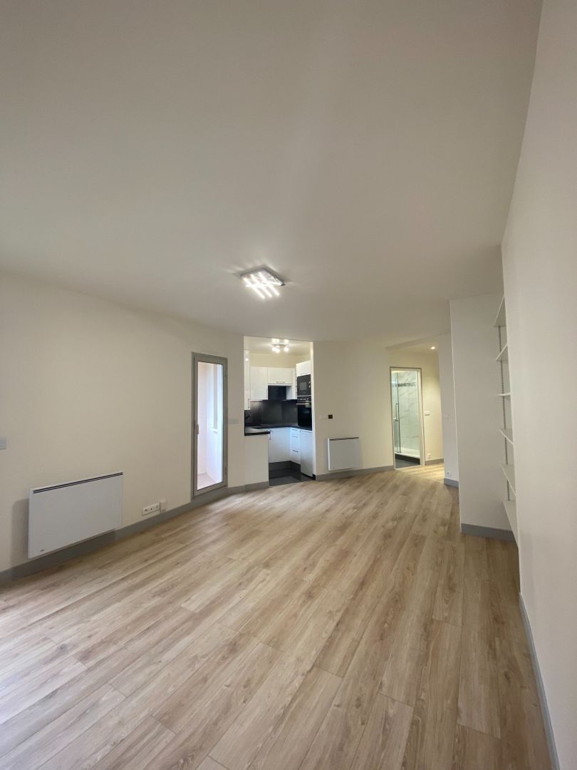 studio en location sur RUEIL MALMAISON (92500)